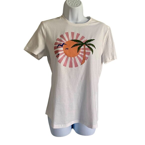 Reel Legends Graphic Tee Shirt Coastal Beach Retro Design Women's Small NEW - Picture 2 of 8